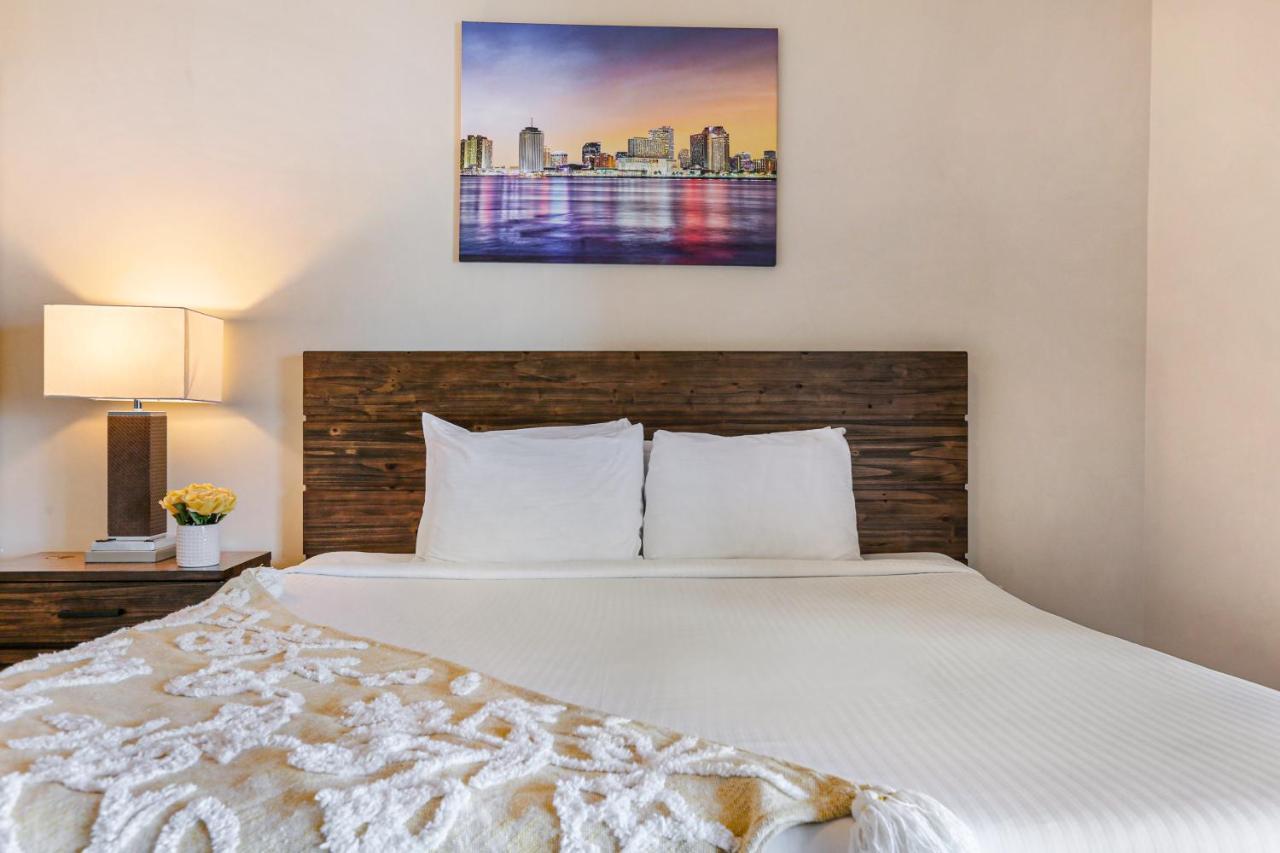 2 Bedroom Elegant Condos In Downtown New Orleans  Kültér fotó